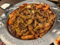 -胖哥俩肉蟹煲(湖滨银泰in77店)