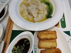-袁亮宏饺子云吞(侯家桥菜场店)