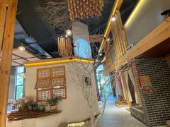 -墨居上隐·院子里火锅(峨眉店)