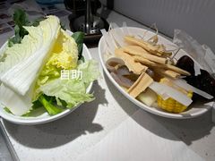 蔬菜拼盘-新辣道鱼火锅(西直门店)