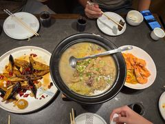 -五谷丰登农家院·地道胶东菜·海鲜烧烤(威海店)