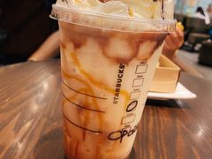 -星巴克(深圳湾体育中心店)