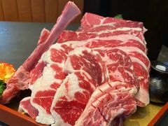 -铭牛烧肉·和牛海鲜自助(高新月牙湖店)
