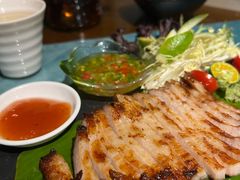 炭烧猪颈肉-C31地窖餐厅(黑龙江北路店)