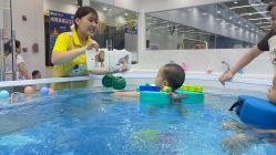 -熊小米专业儿童游泳馆