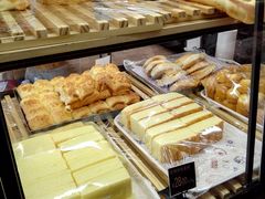 -昆明冠生园·蛋糕·面包(南强街店)