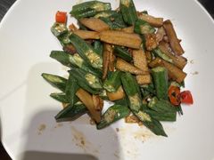 -八大碗·地道东北菜(东陵西路店)