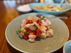 宫爆黑松露虾球-丽江金茂凯悦臻选酒店-滇香馆