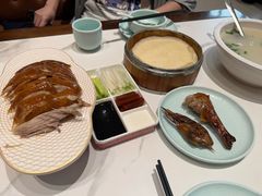 -梅利汴京烤鸭•开封豫菜地标店(东司门店)