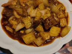 土豆烧牛肉-乡间好味私家菜(总店)