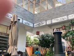 -四方小吃·白族庭院餐厅