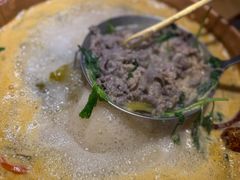 -洱火云南酸菜牛肉火锅(石景山当代商城店)