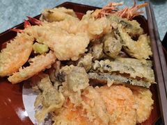 -龙悦湾酒家·八阵鱼生·渔人码头店