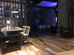 大堂-严厨老坛酸菜鱼(吴江万宝店)