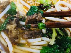 -花溪王记牛肉粉(四季花溪商场店)