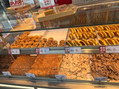 -读酥世家(松江新城地铁站店)