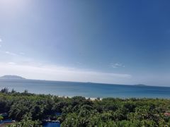 -三亚湾海居铂尔曼度假酒店