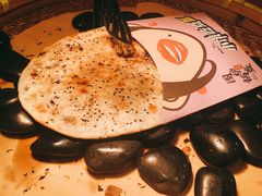 梅干菜肉锅盔-围炉三国锅盔(平江万达店)