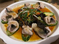 鸭绿江鲜花椒无骨大鲫鱼-又一福烤鸭·北京菜(东四店)