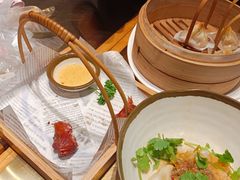 -龍堂蟹黄小笼包(万家丽店)