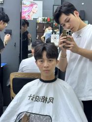 -藤野造型专业烫染接发