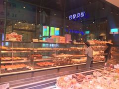 面包甜点陈列柜-巴黎贝甜(大宁国际商业广场店)