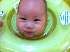 -亲亲天使婴儿游泳馆(堡镇店)