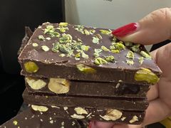 -Laderach 莱德拉(上海环贸iapm店)