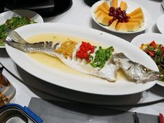 三色彩椒海鲈-绸乡宴酒店·融合苏帮宴(吴江店)