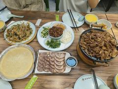 -合合春饼·酱骨·东北菜(潘家园店)