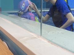 -Swim斯卫姆国际儿童游泳中心(红博中央公园店)