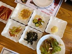 餐前小菜-紫霞门韩国料理烤肉(深南东路店)