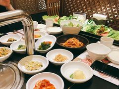 -韩屋韩国料理(天山路店)