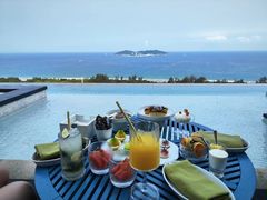 -瑰丽酒店·海吧·天际下午茶·现场DJ·天台酒吧