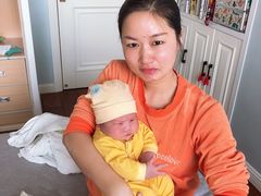 -爱的果实月嫂育婴师(世纪东方店)