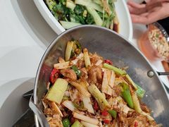 -梅利汴京烤鸭•开封豫菜地标店(铁北街店)