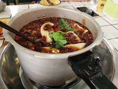 -晓彭肥肠鸡·泡椒鸡火锅(水木天地店)