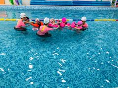 -乐悠游亲子游泳俱乐部