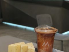 -M Stand(宁波万象城店)