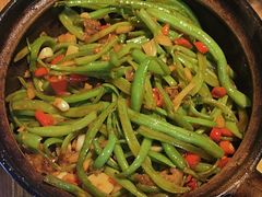 -有红鸡毛店·砂锅菜(抚琴夜市店)