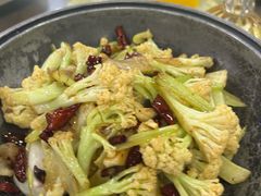 -椒香川流不息川菜馆(二七北路店)