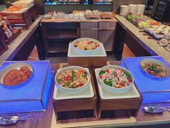 自助沙拉-康莱德酒店·美庭自助餐厅