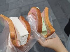 -詹爷爷乌节路街头冰淇淋
