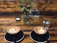 flat white-Hash Specialty Coffee