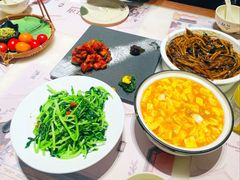 糖醋小排-假装苏杭·迎春花与梅(陆家嘴中心店)