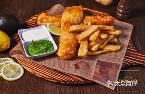 Fish and Chips with Pea Puree
