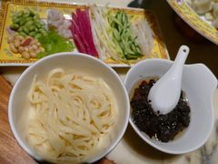 老北京炸酱面-那家小馆•北京菜•烤鸭(香山店)