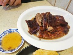 脆皮烧鹅-明腾壹间茶餐厅(新都会花园广场店)