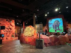 -珠海横琴国家地理探险家中心(创新方)