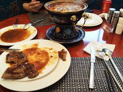 -元一希尔顿酒店·鲜切牛肉火锅禅自助餐厅